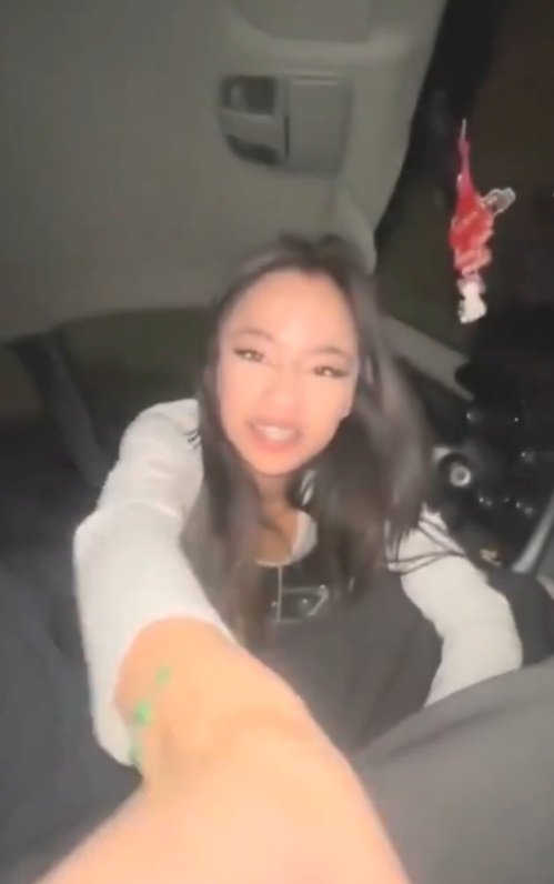 "Did that just mean what I think it meant? 🤭🫚"

A THRÊAD 📸🫧