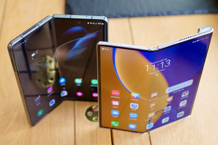 π¨ BREAKING : "Samsung: I preordini dei nuovi telefoni pieghevoli raggiungono un record in Corea"
