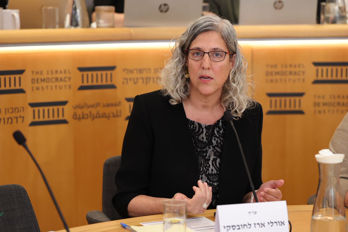DemocracyIL's tweet image. "עד עצם היום הזה, אף אחד לא עמד לדין. האירוע הזה לא הגיע על ריק, הוא היה תוצאה של הסתה".
עו"ד אורלי ארז לחובסקי, מנכ"לית המרכז הרפורמי לדת ומדינה על התקיפה נגד הצופים בטקס הישראלי-פלסטיני ברעננה בכנס #זמןהכרעה:
"הראיות נמצאות בפני המשטרה ושום דבר לא נעשה. כנגד מסיתים יהודים –…