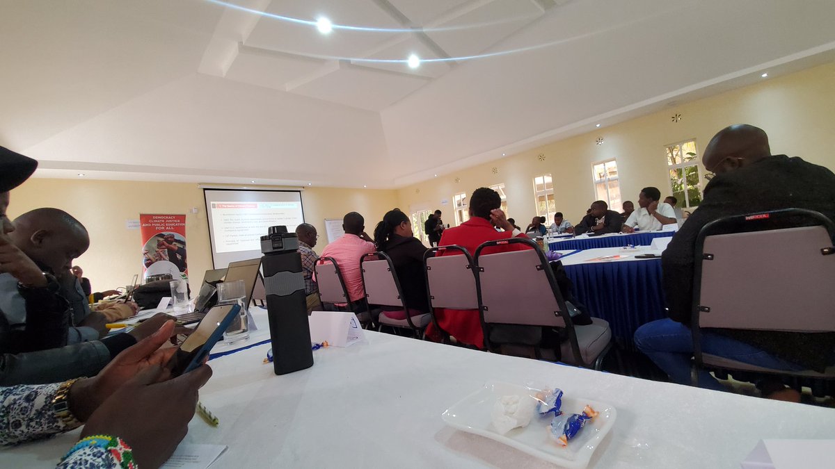 Big things are happening at #SEKEBLCOYKenyan youth from Kajiado, Narok, Machakos, Kitui and Makueni are uniting to tackle climate finance, food systems, and resilience. Their work will shape a unified Youth Position Paper presented at COP30 in Brazil,
#LCOYKenya2025
<a href="/ALINEAfrica/">ALIN</a>