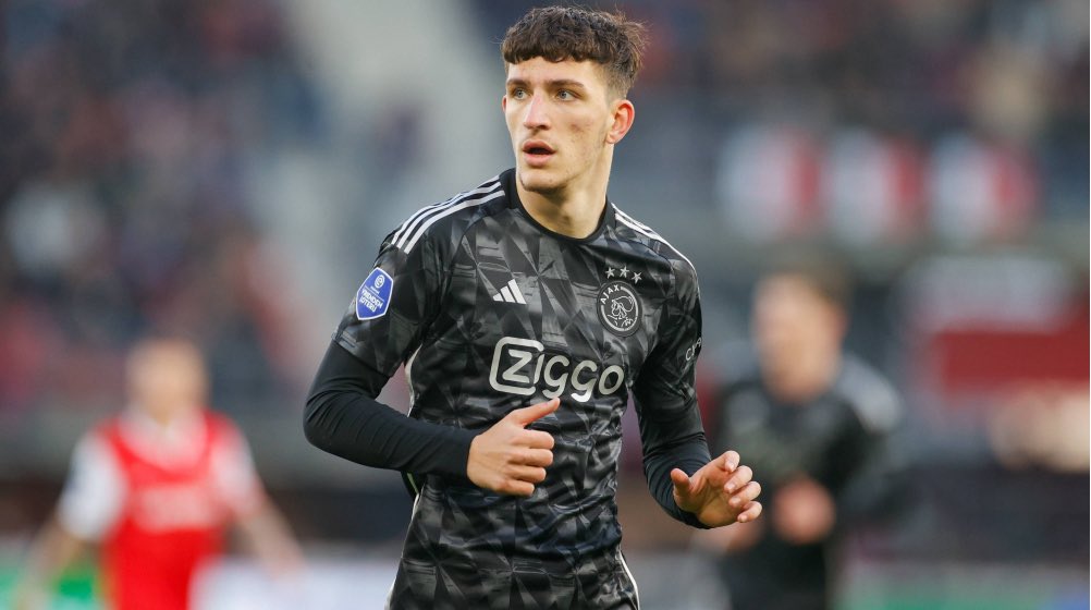 GGFN_'s tweet image. 🇹🇷 1. FC Köln have reached an agreement with Ajax defender Ahmetcan Kaplan (22), according to Sky Germany.
💰 Talks between the clubs are ongoing, Ajax want €6m.