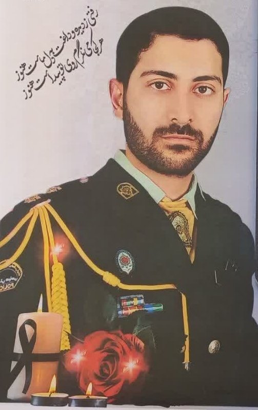 i_mousavii's tweet image. امیرعلی عزیزم
روز قبل شهادتت ساعت ۱۷۰۰ که از پیشمون رفتی، کی میدونست آخرین دفعه است که همو میبینیم
کی میدونست آخرین روزیه که رگ غیرتت مثل همیشه بلند میشه و تو همه صحبتات از کشورت دفاع میکنی و به رژیم صهیونیست لعن میفرستی.
داداشی دلمون خیلی تنگه برات...
#مدافع_امنیت
#شهدای_فراجا