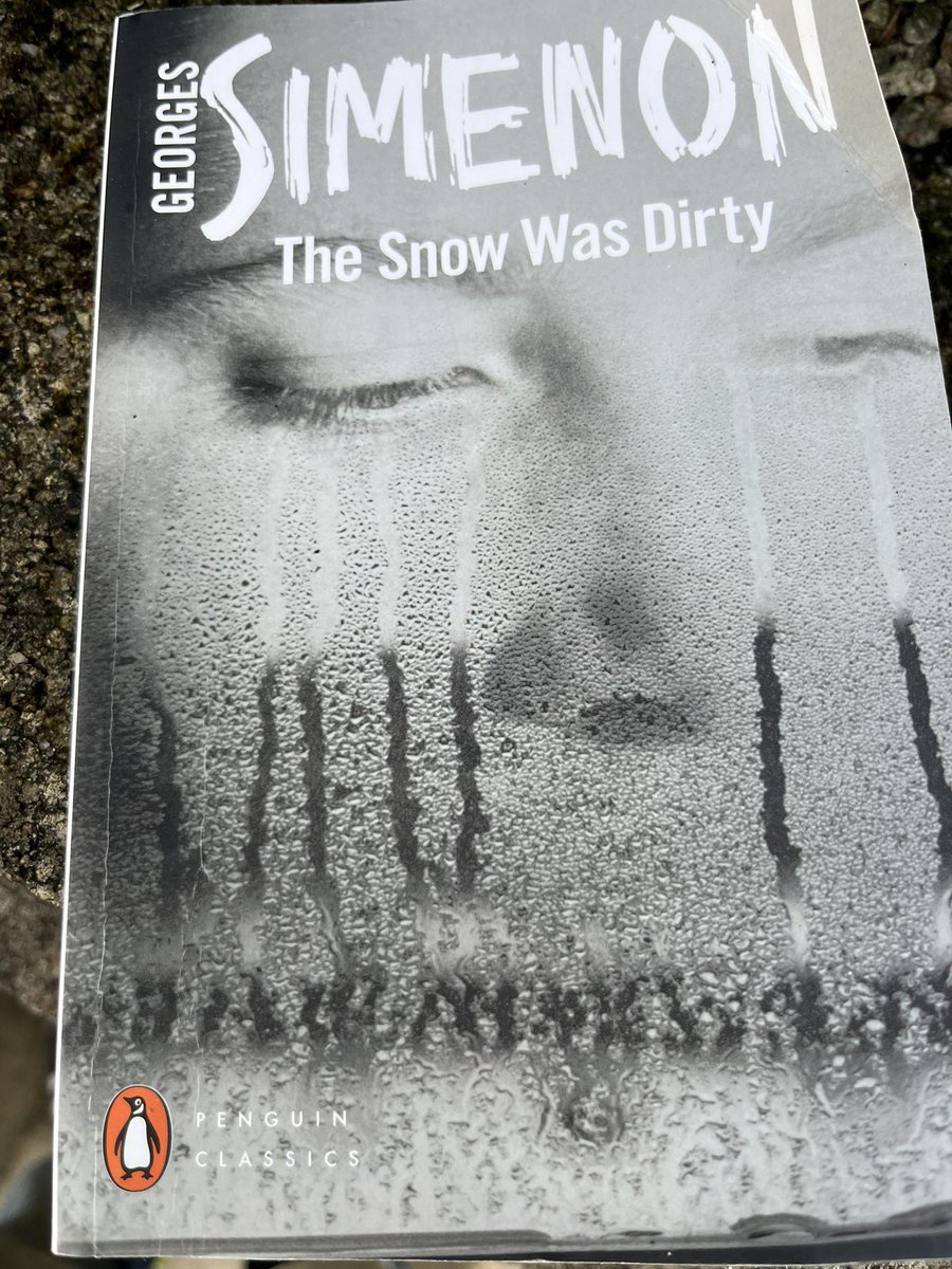 HarrySword's tweet image. #nowreading a staggeringly sleazy Simenon (not a Maigrait) about a 19 year old brothel madame son who decides to kill a fat nonce client as he wants to ‘know what it feels like’ . As the brilliantly Tommy Vance esq. blurb on the back says ‘so noir it makes *Chandler look beige*’