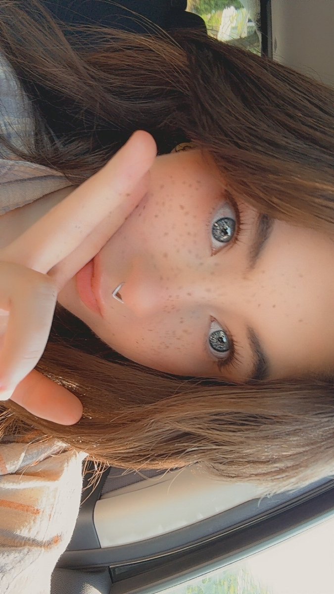 Smashing everything in DK Bananza - watching Pokemon Presents then pokemon BINGUUUUS time~ big day

twitch.tv/atirel