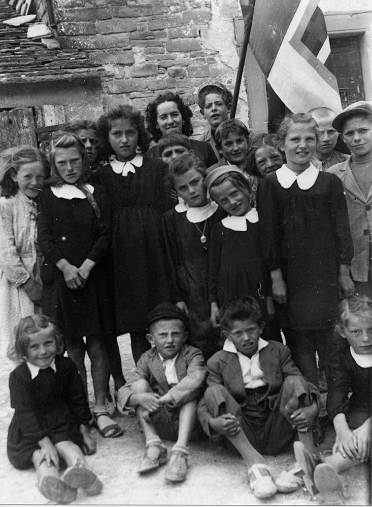 AntonellaNapoli's tweet image. A 81 anni dalla strage di #Tavolicci, provincia di Forlì, ricordiamo il massacro del #22luglio 1944, in cui 64 civili, tra cui 19 bambini, furono uccisi dal IV Battaglione di polizia italo-tedesca. Un episodio che rivelò la brutalità e il ruolo dei fascisti nelle stragi naziste.…