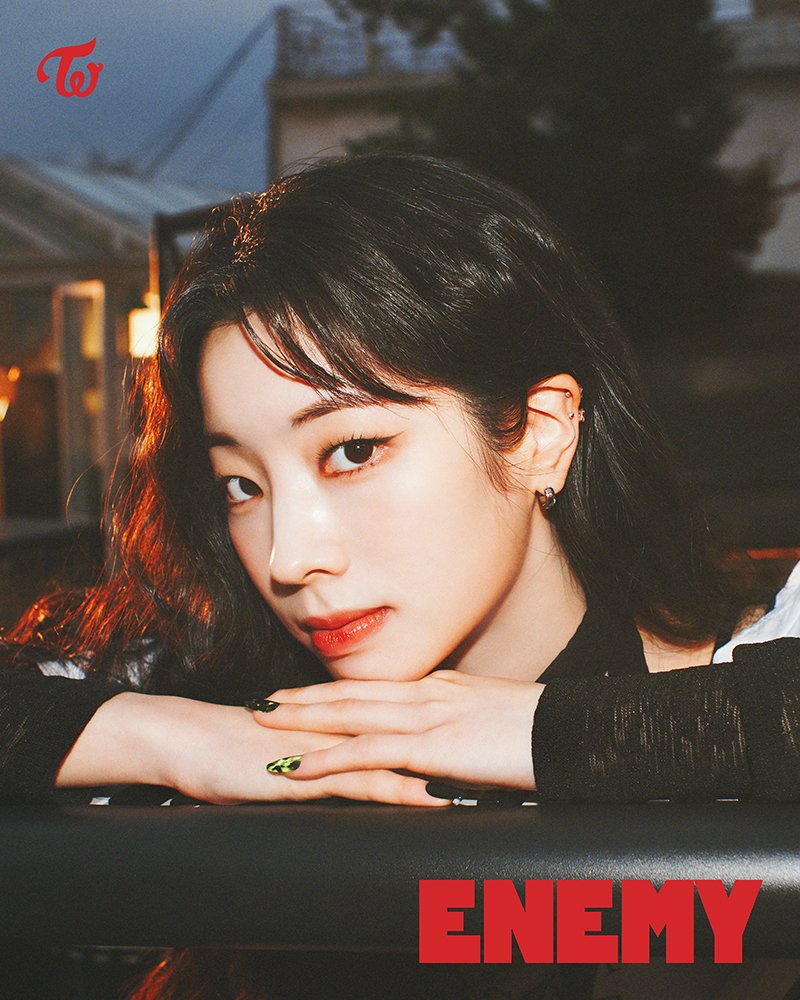 JYPETWICE_JAPAN's tweet image. TWICE JAPAN 6th ALBUM『ENEMY』
2025.08.27 Release
Concept A #DAHYUN
🔗 twicejapan.com/feature/ENEMY
#TWICE #ENEMY
#TWICE_ENEMY
#JAPAN6thALBUM