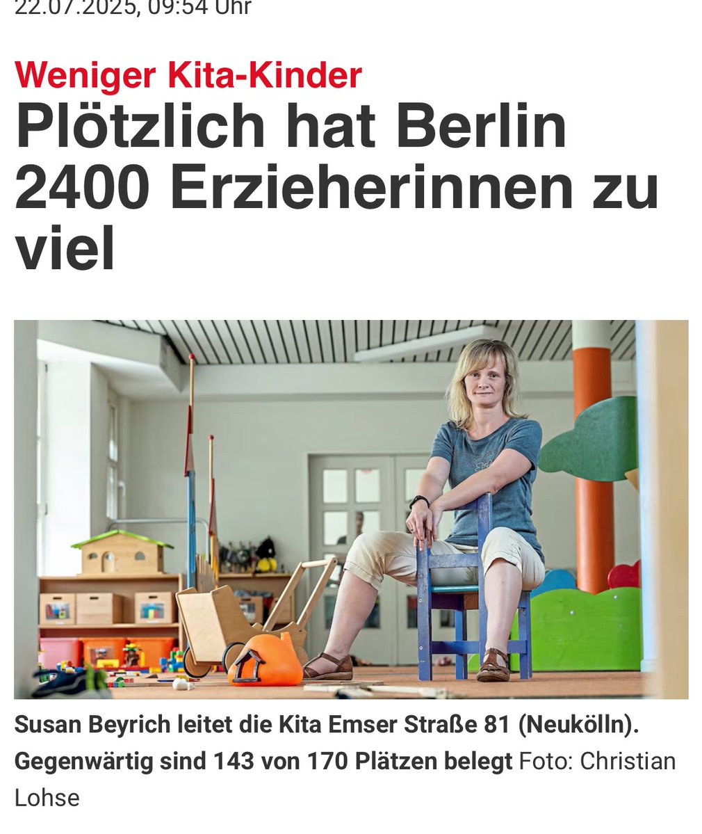 JulianAdrat's tweet image. Der Geburtenkollaps ist da.
Und plötzlich wird gebettelt – seit über einem Jahr selbst in meiner Kirchengemeinde auf dem Prenzlauer Berg (!):
Kita-Leiterinnen flehen um Kinder.
Und das Gleiche spielt sich ab in Kreuzberg, in Mitte – die angeblich vitalsten Bezirke der…