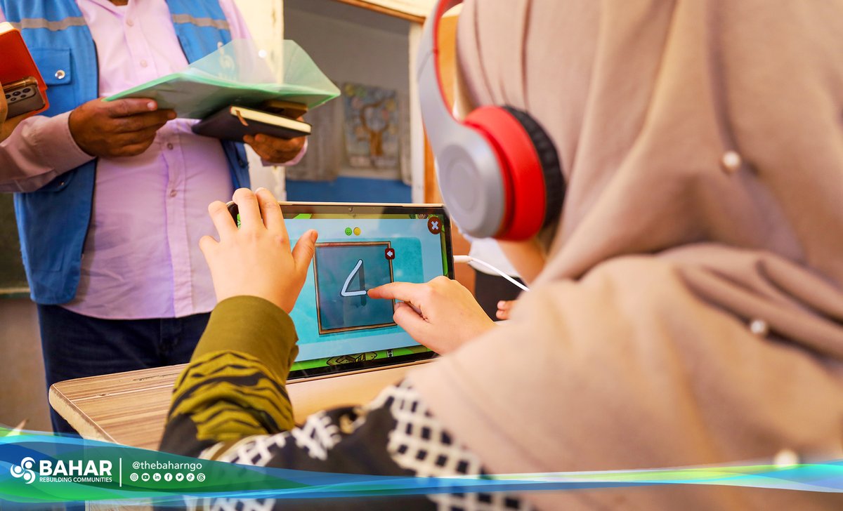 thebaharngo's tweet image. In rural Deir Ezzor, Bahar Organization launched the Non-Formal Education Project, combining #accelerated_learning with #technology, plus #psychosocial support, #child_protection, and rehabilitation of 4 schools in #AlShaafa.
#Bahar #Syria #EducationForAll #ChildSafety