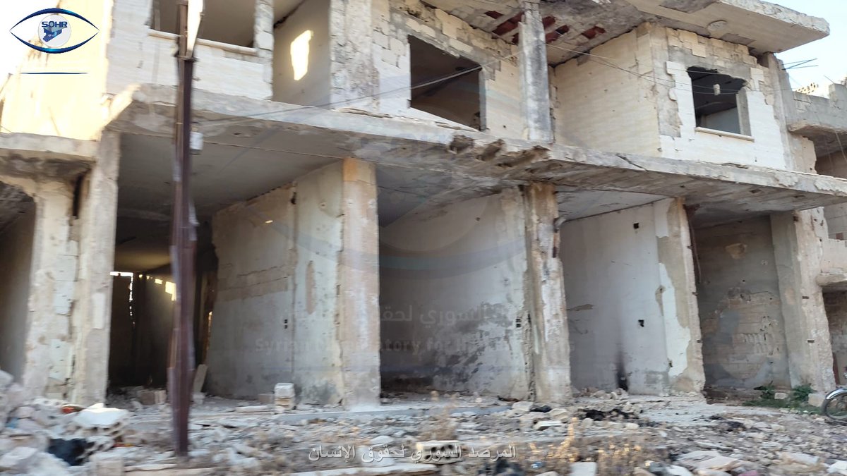 syriahr's tweet image. عدسة #المرصد_السوري: الدمار في بلدة #كفرنبودة بريف #حماة الشمالي