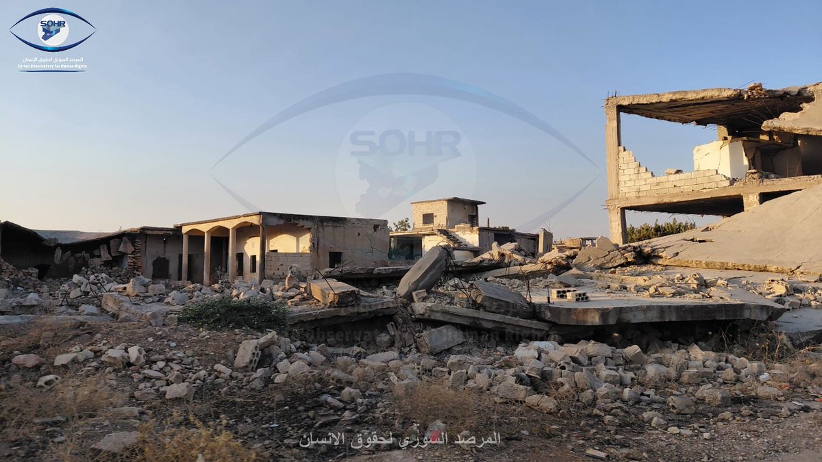 syriahr's tweet image. عدسة #المرصد_السوري: الدمار في بلدة #كفرنبودة بريف #حماة الشمالي