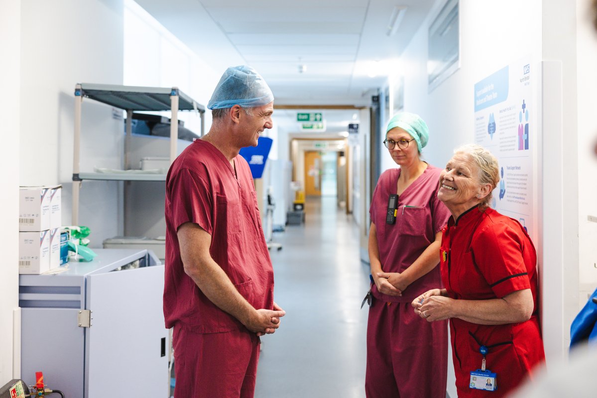 SciTechgovuk's tweet image. Scalpel? Check. Robot? Check. 🤖
Southmead Hospital @NorthBristolNHS is performing cutting-edge surgery with the help of robotic arms.
Ultra-precise movements mean smaller incisions, faster recovery times, and improved outcomes.