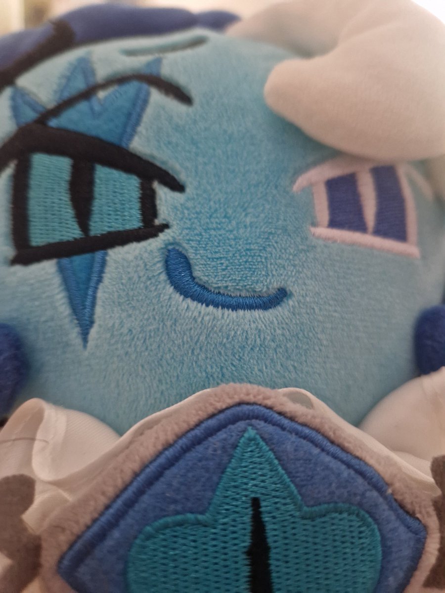 NOva_star8's tweet image. YAYAY WE FINALLY HAVE COMMUNITY