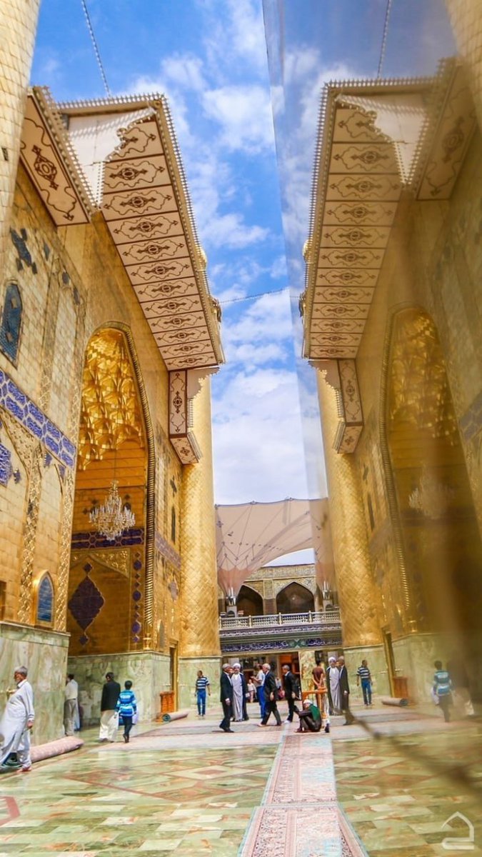 imamalinet_fa's tweet image. امیرالمؤمنین علیهالسلام به نیازهای مادی یتیمان و نیازهای عاطفی و روانی آنها رسیدگی مینمود.
برایشان غذا میپخت و غذا در دهانشان میگذاشت و میخنداندشان.
و میفرمود:
«اگر پرسیدند پدرتان کیست؟ بگویید: ما یتیم نیستیم، پدرمان علی است.»
دانشنامه امام علی علیهالسلام، ص۲۱۷