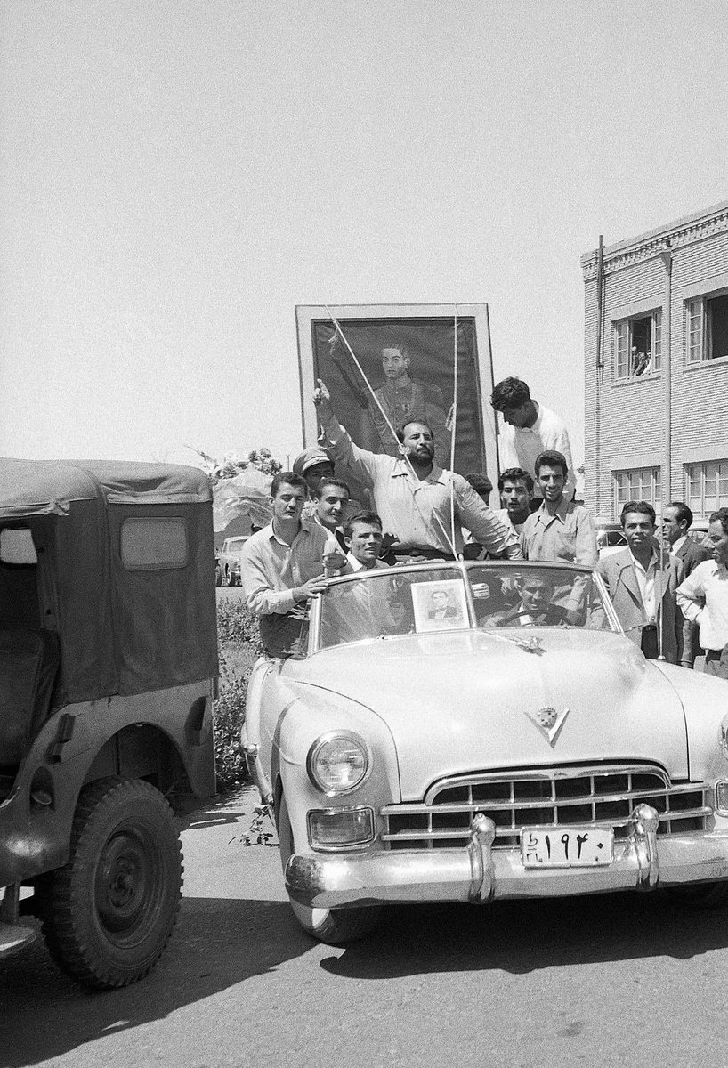 SaeedGh75033491's tweet image. تاریخ رو باید زنده کرد نه تکرار
#انقلاب_شناسنامه_دار
#جاویدشاه
@PahlaviReza