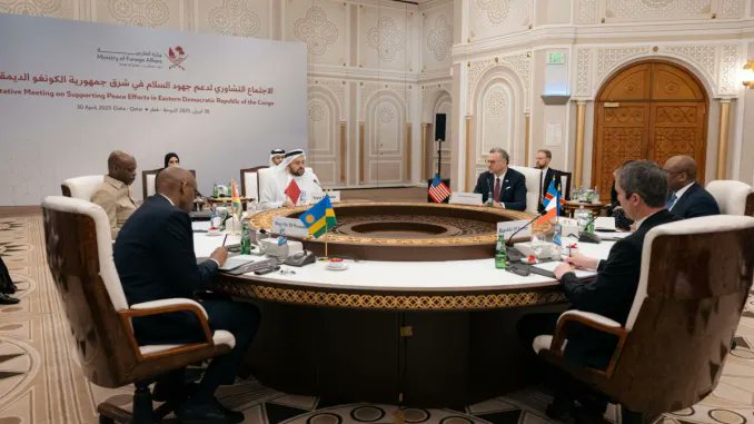 ellen_kampire_'s tweet image. M23/DRC PERMANENT CEASEFIRE: DOHA PROMISES FACE A STRIKING REALITY
Over the weekend M23/AFC and the Congolese government signed yet another “Declaration of Principles” in Doha.
On paper, the deal sets out goals for peace, national unity, restoration of state authority, return…