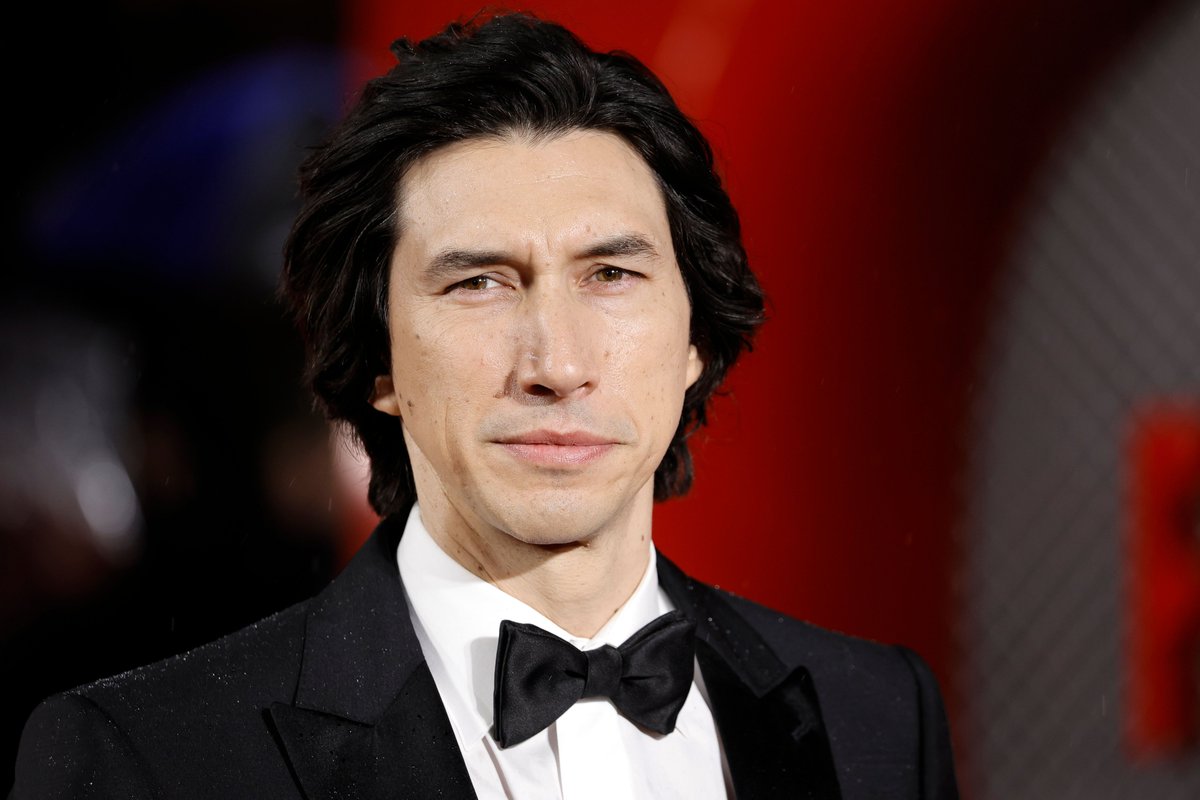 THR's tweet image. Jim Jarmusch’s 'FATHER MOTHER SISTER BROTHER' starring Cate Blanchett and Adam Driver to premiere in competition at this year's Venice Film Festival.
#Venice2025 #Venezia82
hollywoodreporter.com/movies/movie-n…