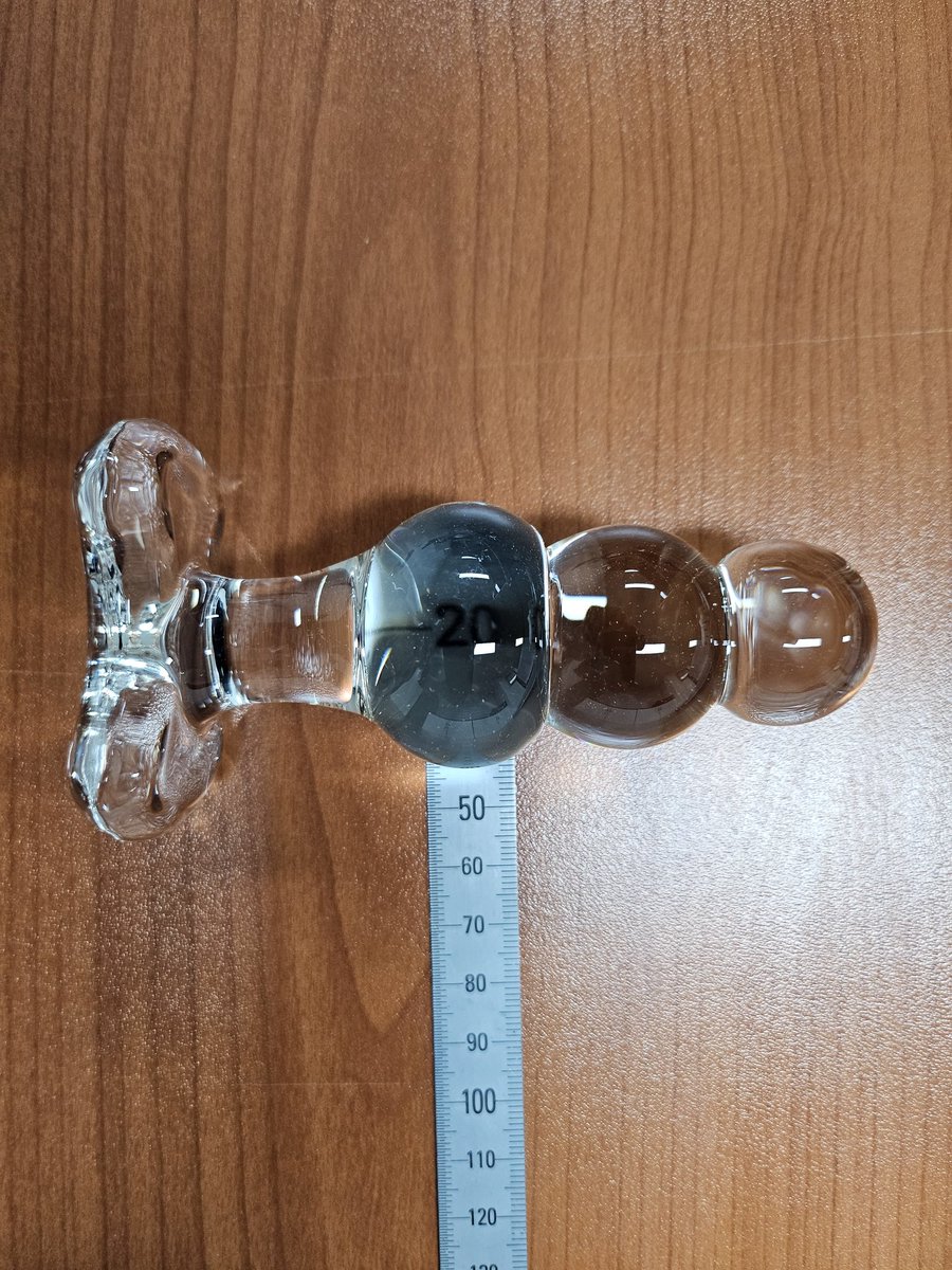 4센티 성공
유리라 부드러워서인지 한번에 들어가고 나올땐 약간 저항이 있지만 다치지 않고 나왔다.
넘 기쁘네용
내일은 차고 다녀봐야지
#시디섭 #시디레즈