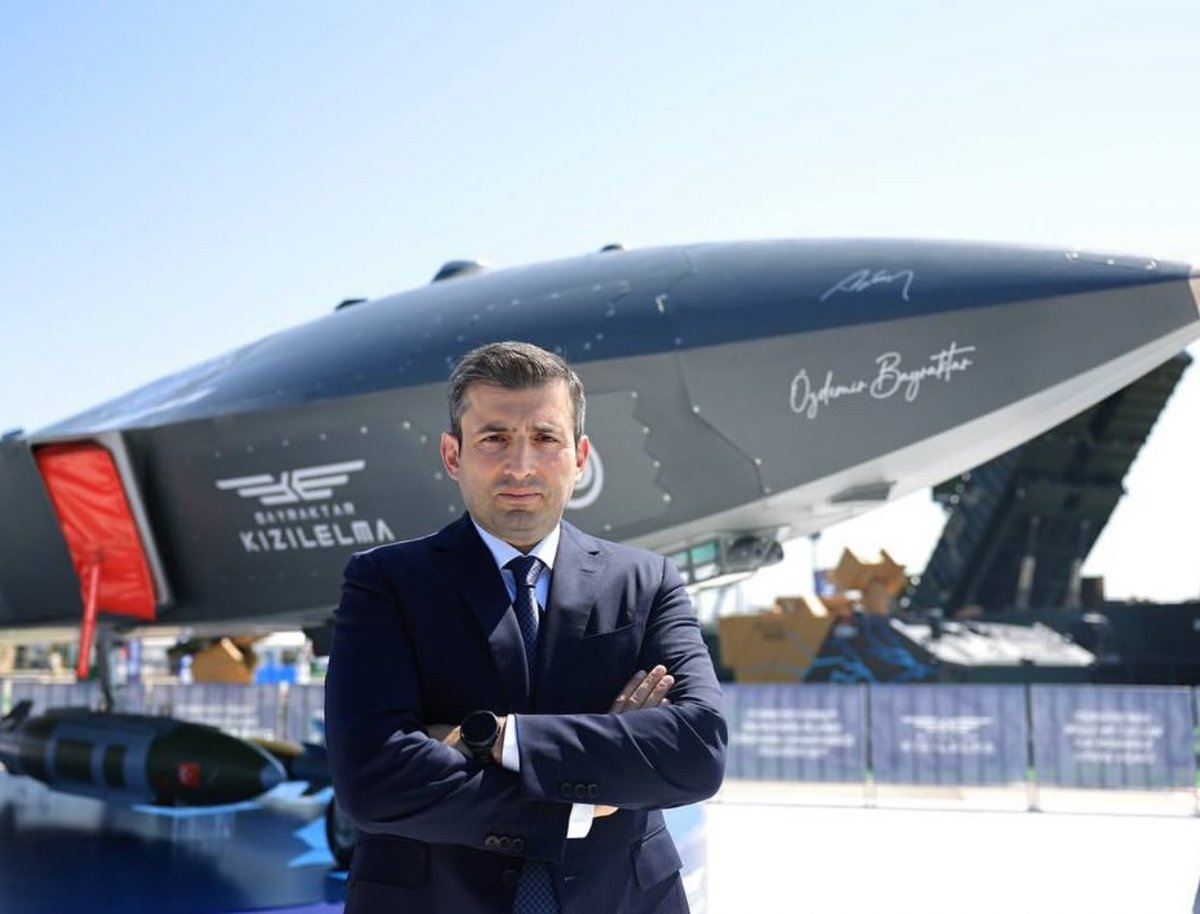 Üstüne titreyin.
Gölgesine dahi laf edilmesine izin vermeyin !