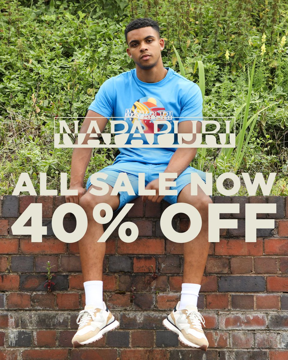 Terraces_Store's tweet image. NAPAPIJRI SALE NOW 40% OFF! 🇳🇴
🔗 bit.ly/napasaleoutlet…
#terraces #napapijri #ss25
#menswear #outlet #sale