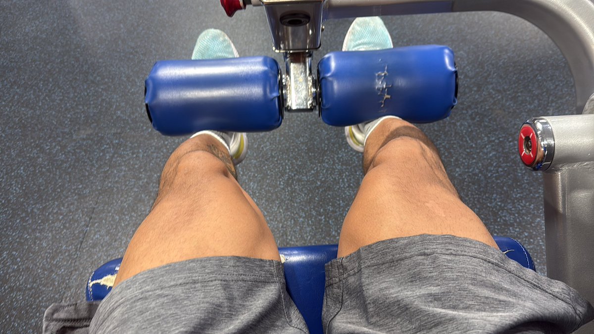 🏋🏽‍♂️Leg day ☠️💥🔫