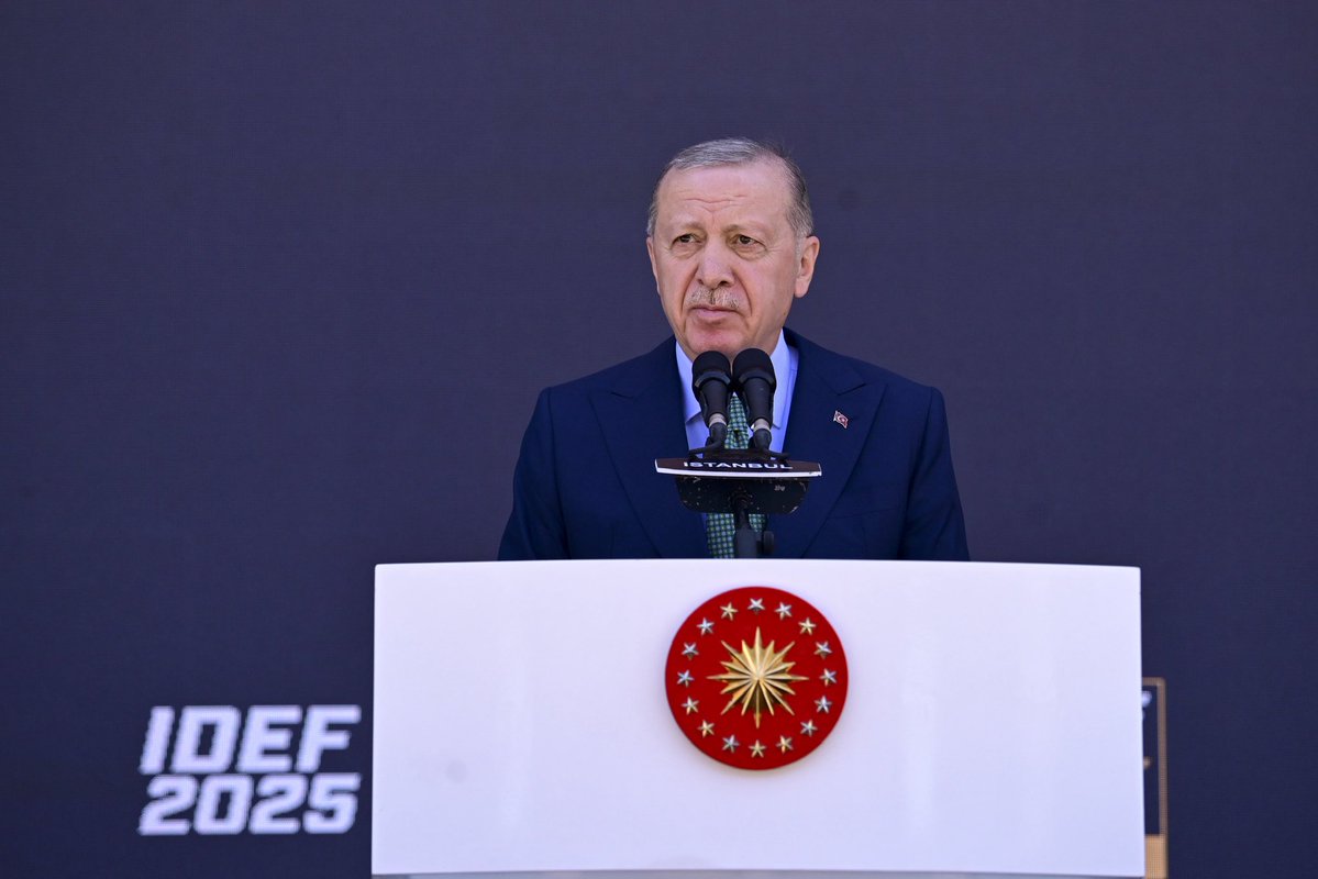 GeographyMuslim's tweet image. Dünyanın 9. NATO'nun ise en güçlü 4. ordusunun Başkomutanı Cumhurbaşkanı Erdoğan:
"Her kim Gazze'deki soykırıma sessiz kalıyorsa, İsrail'in işlediği insanlık suçlarına ortak oluyor demektir"