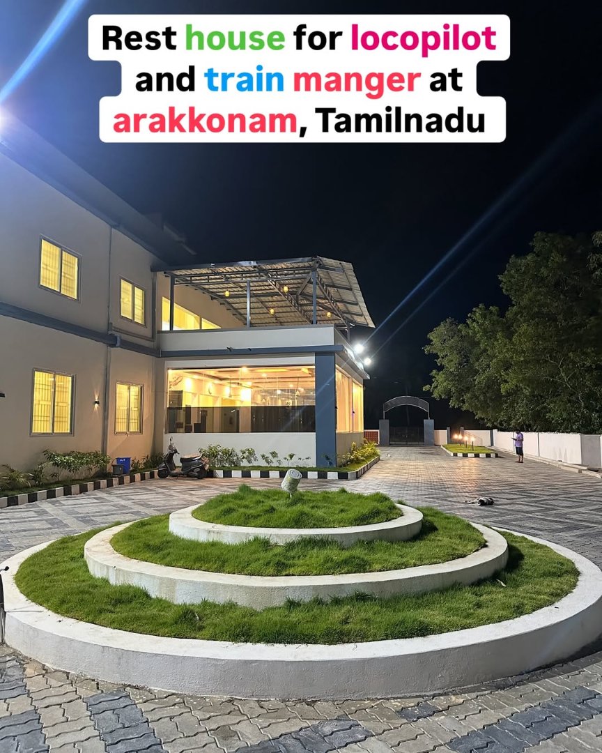 trainwalebhaiya's tweet image. Not a 5 star hotel but #IndianRailways Rest House for Locopilots and Train Managers in Arakkonam, Tamilnadu 🤩