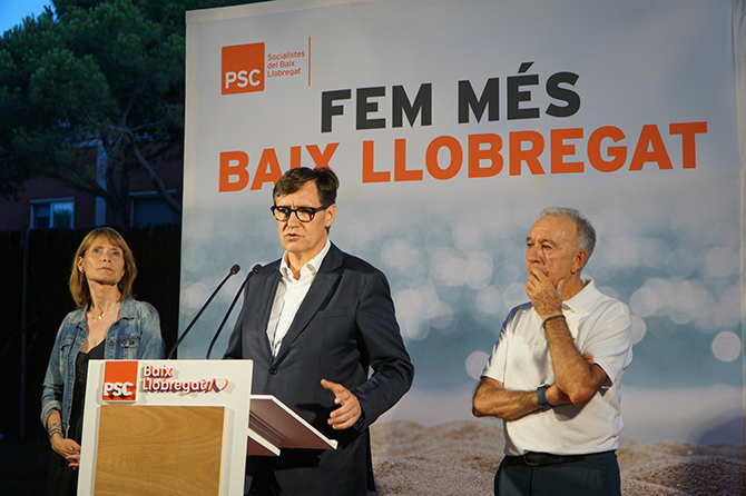 𝐏𝐎𝐋𝐈́𝐓𝐈𝐂𝐀 l 💬 Salvador Illa: ‘Catalunya té el pla més ambiciós d’Espanya per resoldre el problema de l’habitatge’. El president de la Generalitat participa a la trobada del @pscbaix per donar la benvinguda a l’estiu

🔗 tuit.cat/z4bpd