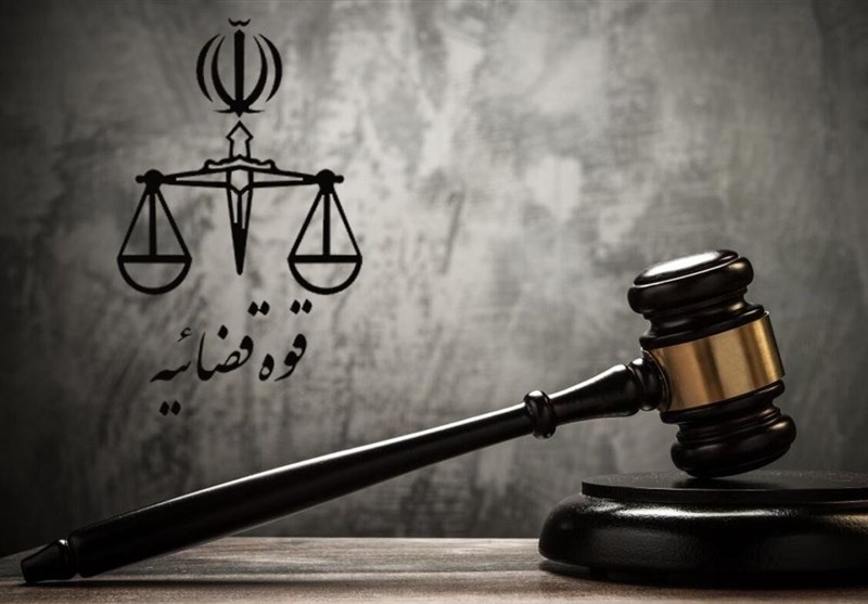 seyedhadikasaei's tweet image. گروهی از #افغانی های اشغالگر و شرور به دلیل موضوع اخراج افغان ها به خانه یک وکیل در تهران حمله کردند. پرونده در دادسرای تهران مفتوح است. چندی قبل هم مدیرمسئول ماهنامه میدان آزادی به دلیل انتشار گزارش ضدافغان ها تهدید به مرگ شد.