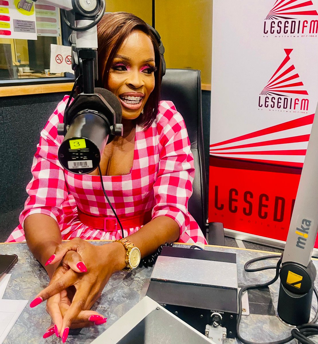 LesediFM's tweet image. 😍😍😍 Mannehileng le Bonolo wa B Mashilo designs ho #WomenEmpowerment.

#Itlhabolle #65KeMollelwa