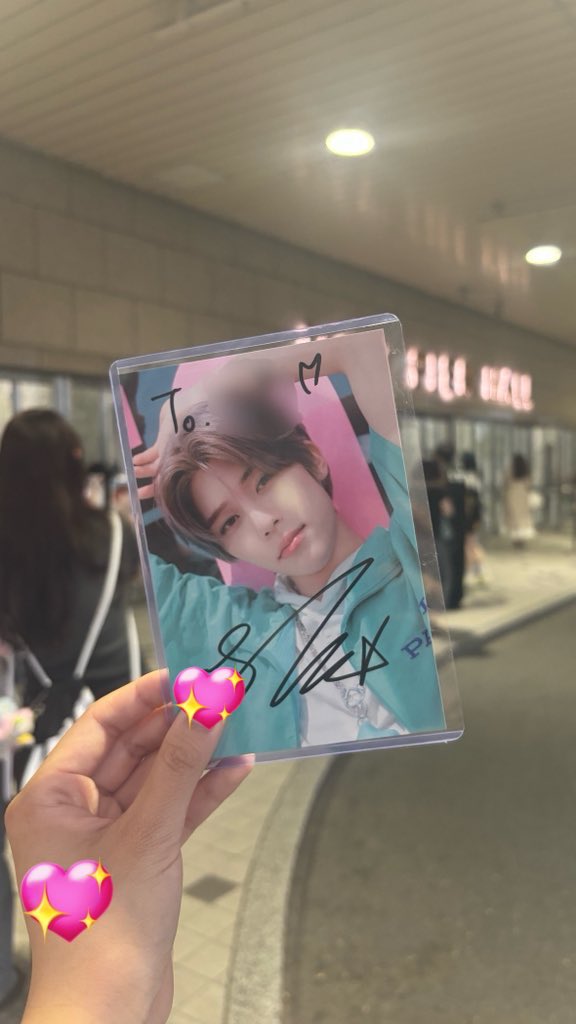 🐰💜 tweet media