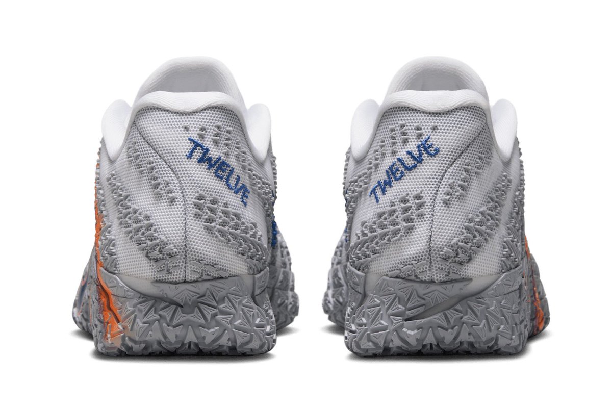 SoleRetriever's tweet image. OFFICIAL LOOK: Nike Ja 3 “Light Show” ✔️🅰️ @JaMorant
🗓️ August 5th
📝 HF2794-100
💵 $135