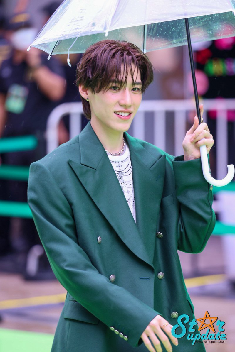 ThaiCrave's tweet image. PP Krit at the AIS SIAM Exclusive Opening Event
BKPP OPENING EVENT AISSIAM
#AIS5GxPPKrit
#ppkritt #พีพีกฤษฏ์