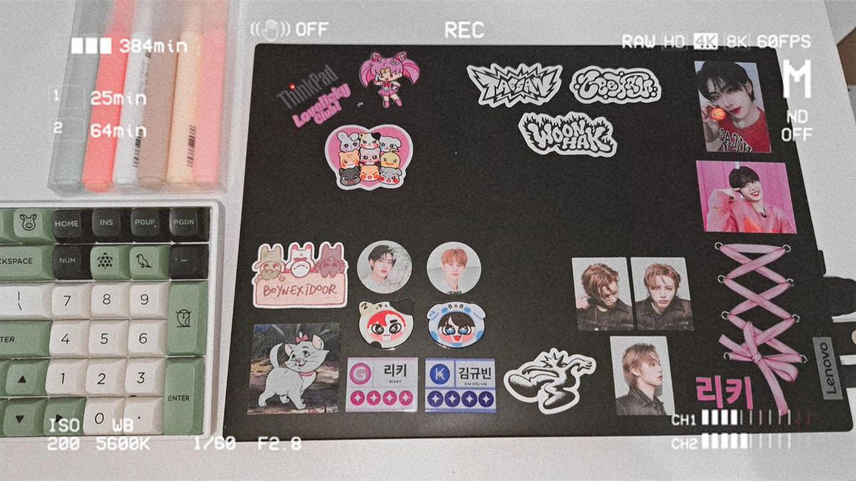 shenquanrizzy's tweet photo. 𐙚 ‧₊˚ ⋅ ⸜(｡˃ ᵕ ˂)⸝ while waiting for gongfourz mail..♡ https://t.co/zJ1UGWoJgq