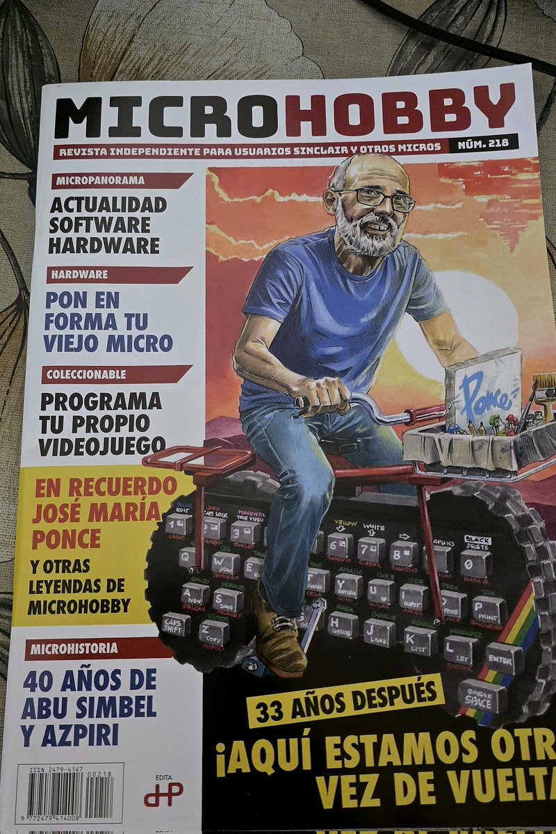HicksRetro's tweet image. Bueno, pues ya tengo lectura para estos días. Acabo de recibir la microhobby 👌