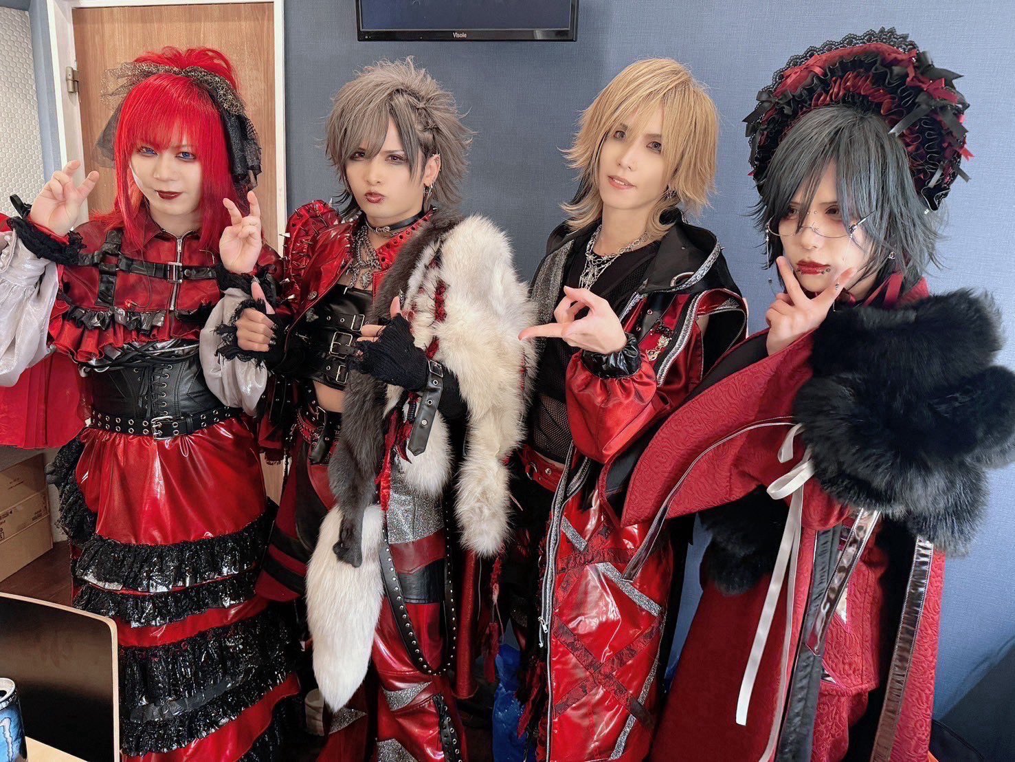 Royz 公大生誕 詩集 CD NEWS｜Royz Official web site
