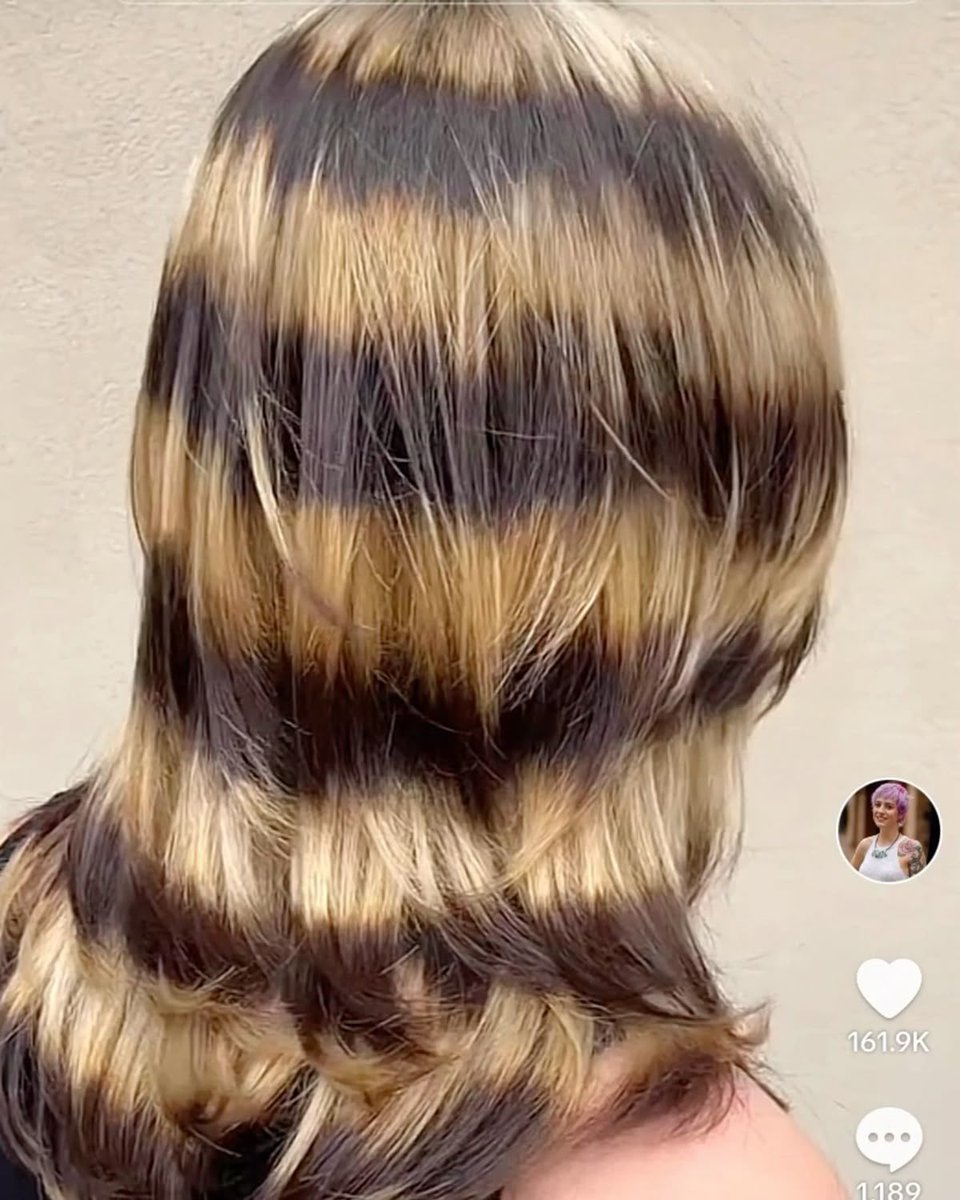 milkofsorrow's tweet image. im giving into peer pressure and i will not be rebleaching my hair. i want to do something silly like this maybe.......