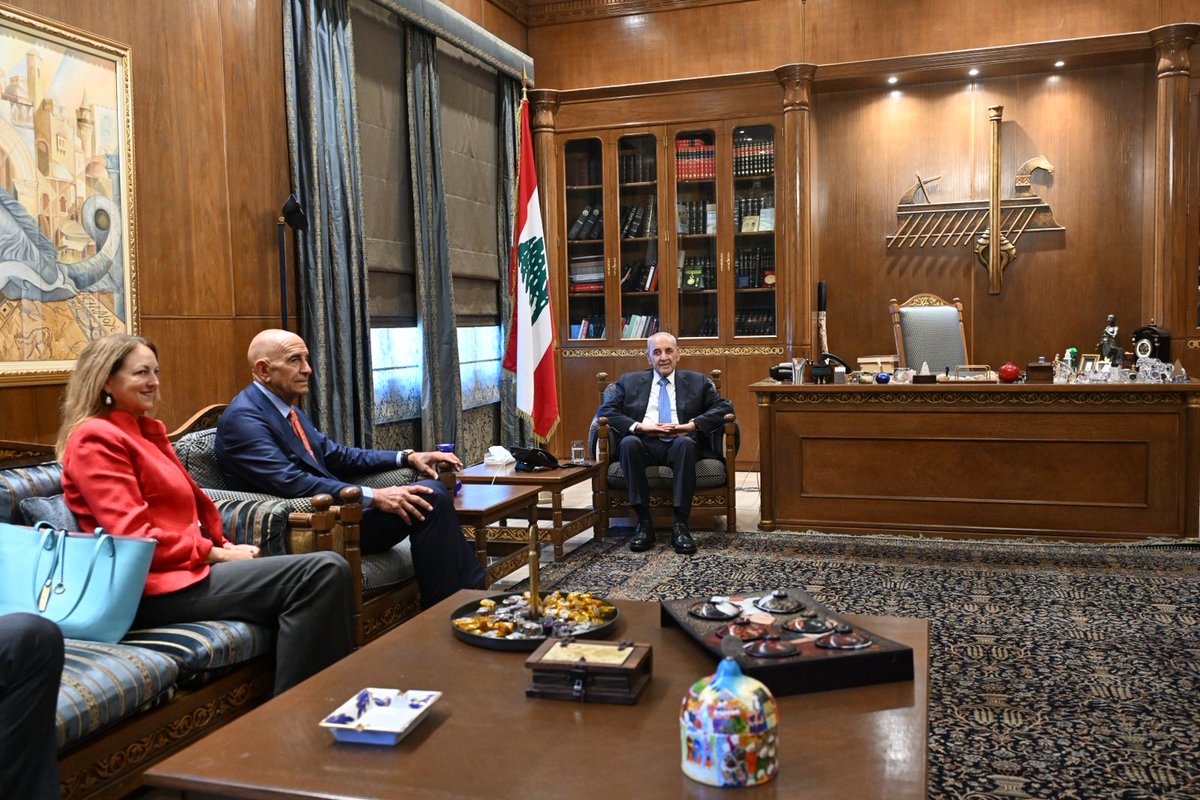 MiddleEast_24's tweet image. U.S. envoy Tom Barrack said Tuesday that he held a "great" meeting with Speaker Nabih Berri and that he is optimistic about his ongoing visit to Lebanon.
The U.S. "is never gonna abandon Lebanon," he told reporters as he arrived for the talks.
@Annahar