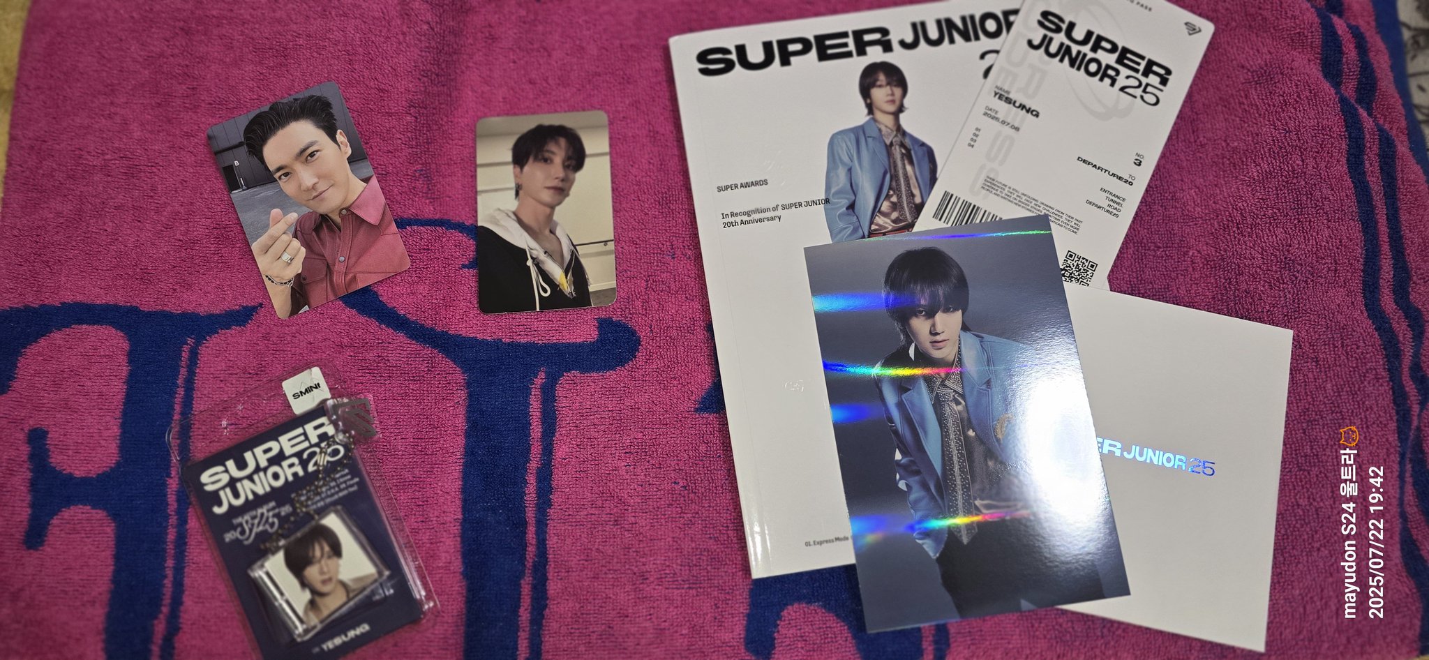 SUPER JUNIOR 花美男連続ボム事件 イェソン ミラートレカ 花美男連続ボム事件 SUPERJUNIOR イケメン スーパージュニア