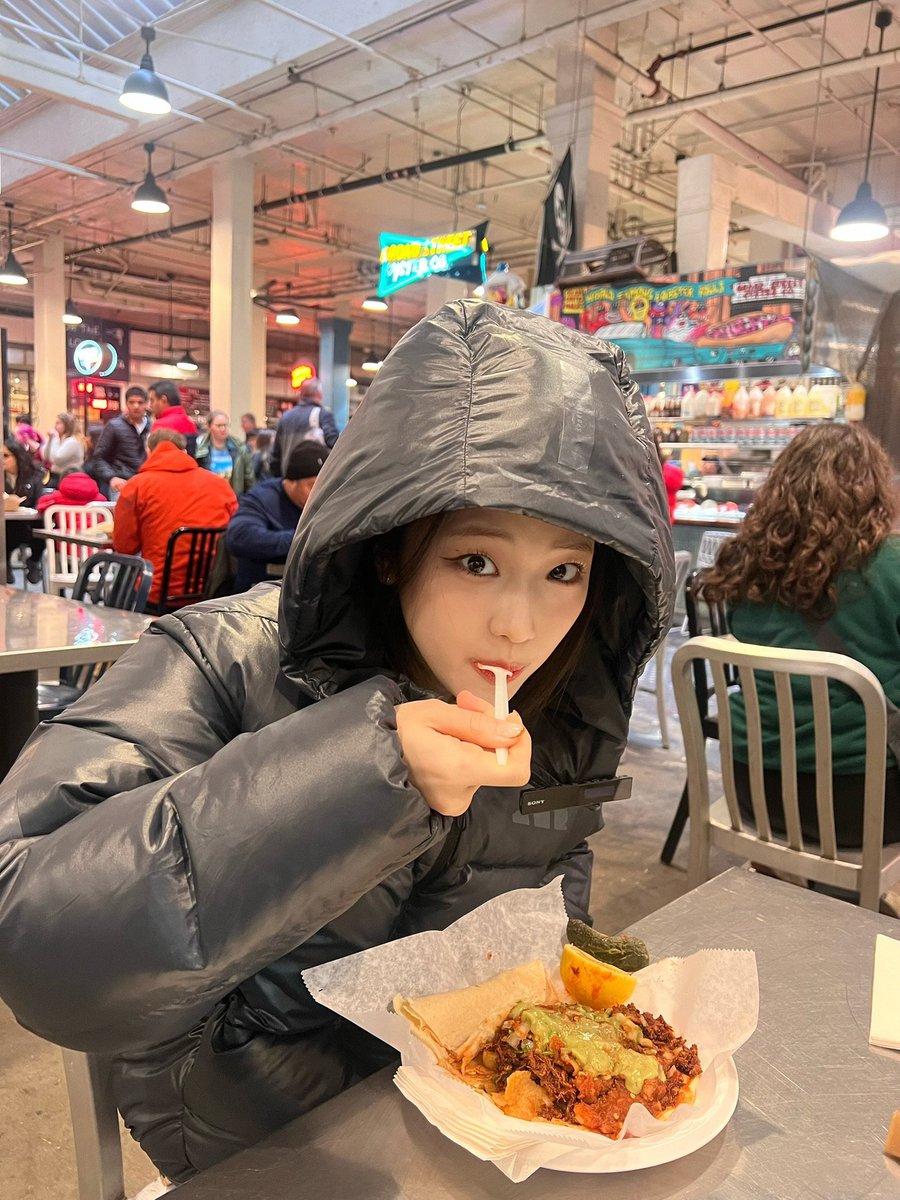 I dined not in haste, but with intention. Each bite a reminder that life’s finest luxuries are often found in the simplest of flavors.