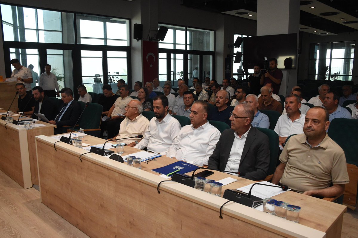 inaciyapar's tweet image. Hatay Büyükşehir Belediye Meclisi 2025 yılı 1. olağanüstü toplantımızı gerçekleştirdik.
Alınan kararların şehrimiz ve hemşehrilerimiz için hayırlı olmasını diliyorum.