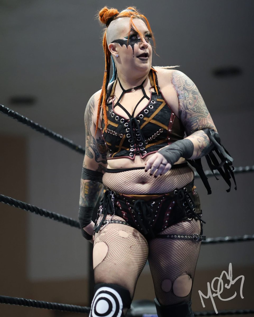 HCWLive23's tweet image. Last weekend, at HCW Justice For All, former HCW Sunflower Champion &quot;The Rad Warrior&quot; Heidi Howitzer faced Lilith Grimm!

#hcw #prowrestling #wichita #kansas #justiceforall