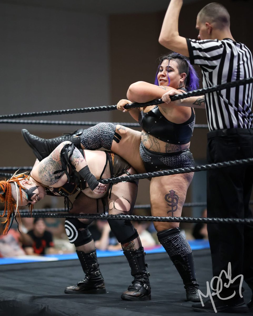 HCWLive23's tweet image. Last weekend, at HCW Justice For All, former HCW Sunflower Champion &quot;The Rad Warrior&quot; Heidi Howitzer faced Lilith Grimm!

#hcw #prowrestling #wichita #kansas #justiceforall