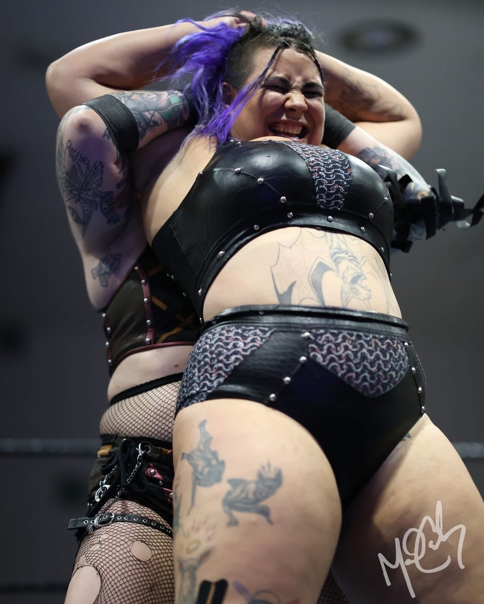 HCWLive23's tweet image. Last weekend, at HCW Justice For All, former HCW Sunflower Champion &quot;The Rad Warrior&quot; Heidi Howitzer faced Lilith Grimm!

#hcw #prowrestling #wichita #kansas #justiceforall