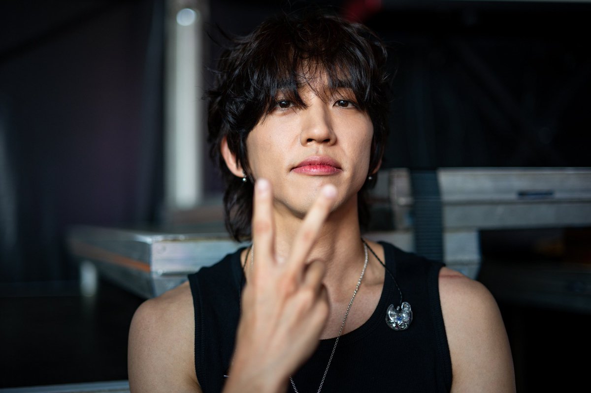 official_lsy's tweet image. 𝗖𝗼𝗹𝗼𝘂𝗿𝘀 𝗼𝗳 𝗢𝘀𝘁𝗿𝗮𝘃𝗮 𝟮𝟬𝟮𝟱 &amp;gt;&amp;gt;&amp;gt; 𝗕𝗲𝗵𝗶𝗻𝗱 𝗣𝗵𝗼𝘁𝗼

체코에서 펼쳐진 이승윤의 첫 해외 페스티벌 '컬러스 오브 오스트라바' 현장을 만나보세요🇨🇿

#이승윤 #LEESEUNGYOON 
#colours2025 #coloursofostrava @colours_cz 

* supported by KOCCA (Korea Creative Content…