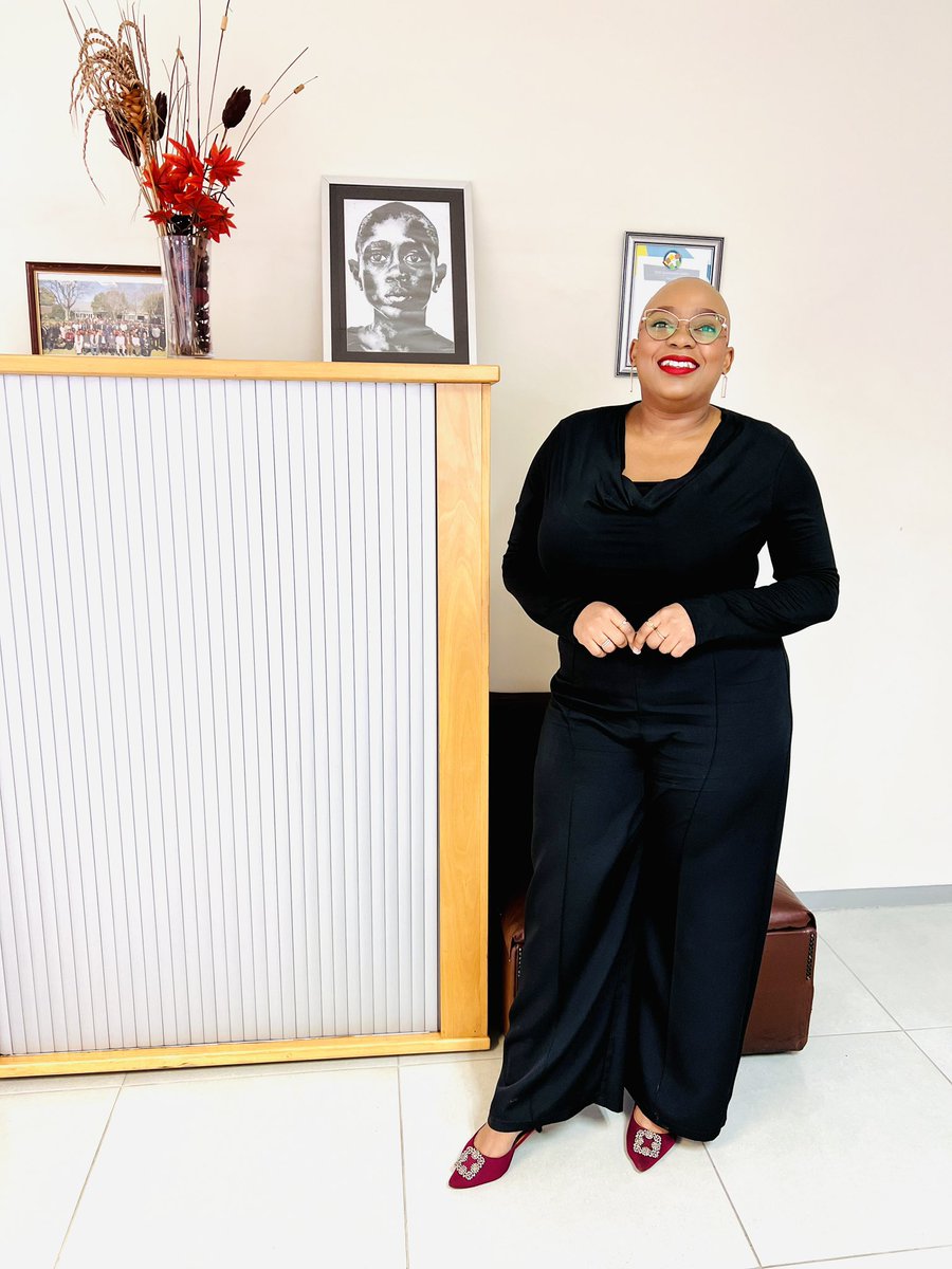 Rich Aunty ✨ tweet media