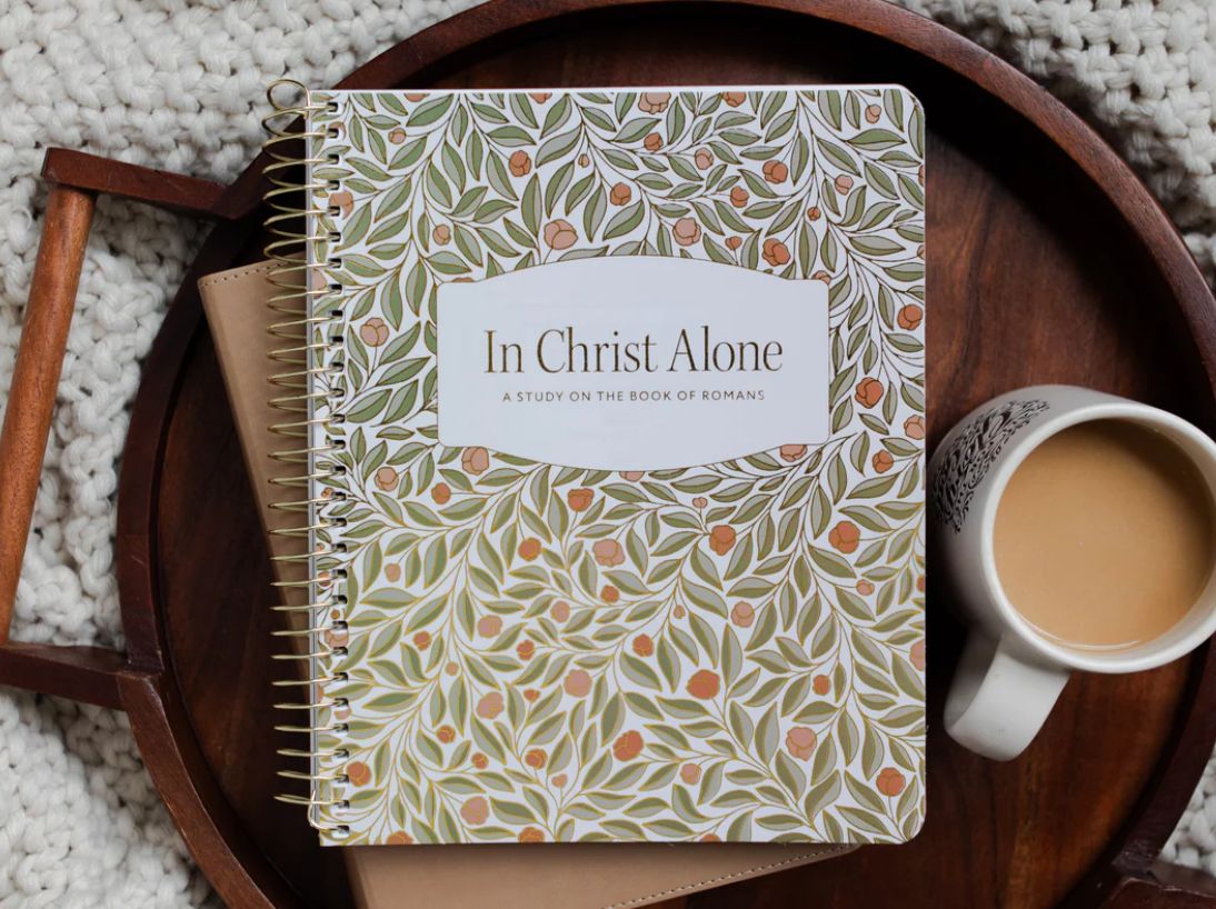 📖 Just got the NEW, beautiful In #Christ Alone #BibleStudy on #Romans from The Daily #Grace Co.—and it's 50% OFF this week! 🙌 Deep #theology made simple, #Gospel-rich, soul-stirring #truth in every chapter. ✝️ Grab it now 👉 buff.ly/d7wQpO6 #Code: INSTAENCOURAGEMENTS10