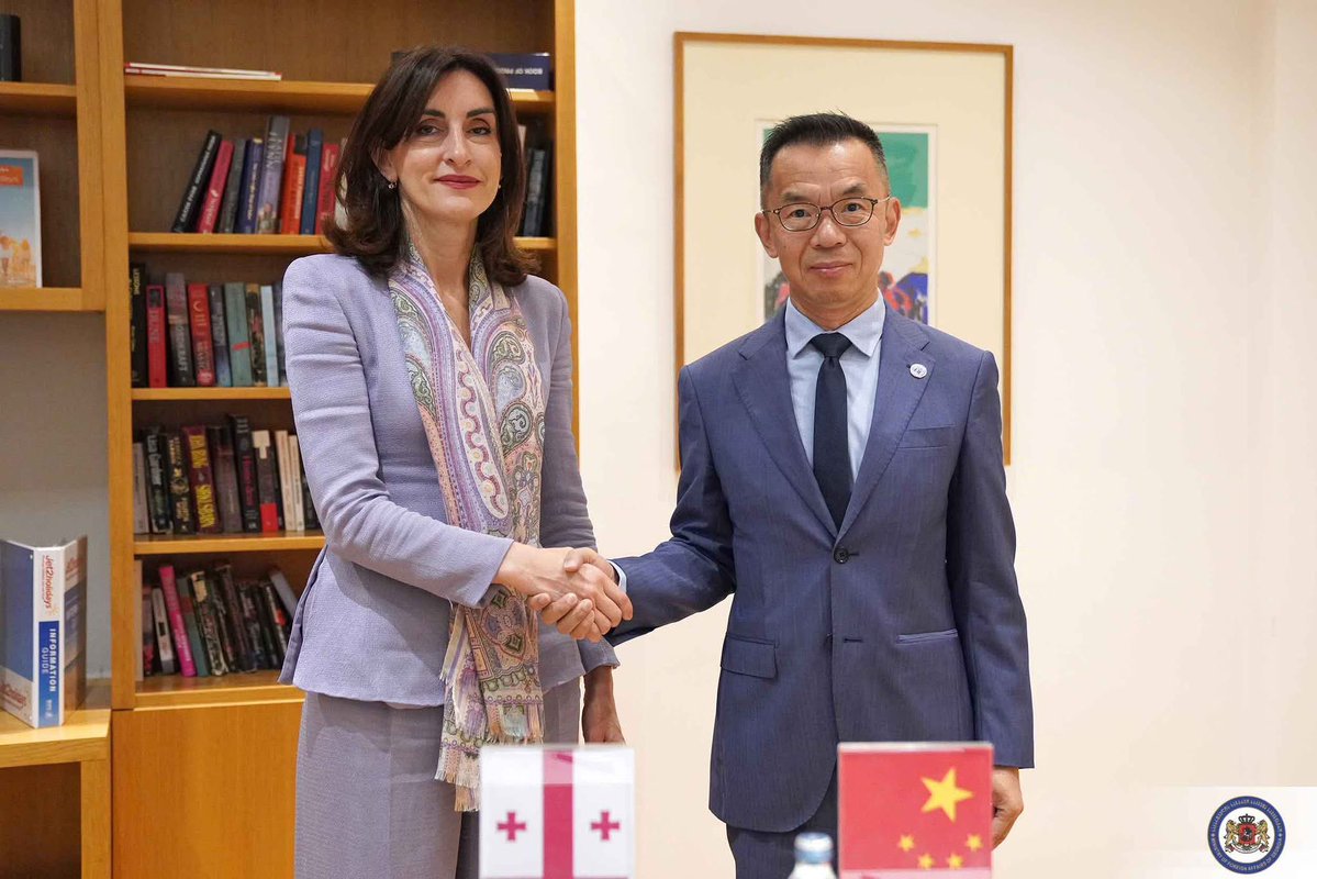 Mikiashvili_M's tweet image. The Georgian Dream is only vulnerable to Western lack of legitimacy and financial pressure until they manage to fully redirect Georgia towards their autocratic backers - China, Iran, Russia.
And they aren’t losing time while powerful measures such as the MEGOBARI Act are shelved…