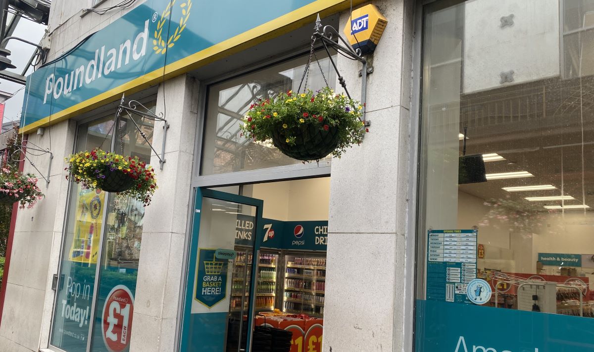 we_are_tyrone's tweet image. Poundland confirm one of its two stores in Omagh is to close.
wearetyrone.com/news/poundland…
