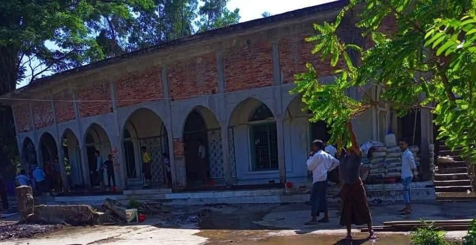 league_roh40256's tweet image. The terrorist Buddhist Arakan Army (AA), has rejected the Rohingya community's request to reopen and restore the 200-year-old mosque in Maungdaw, Arakan State, Myanmar