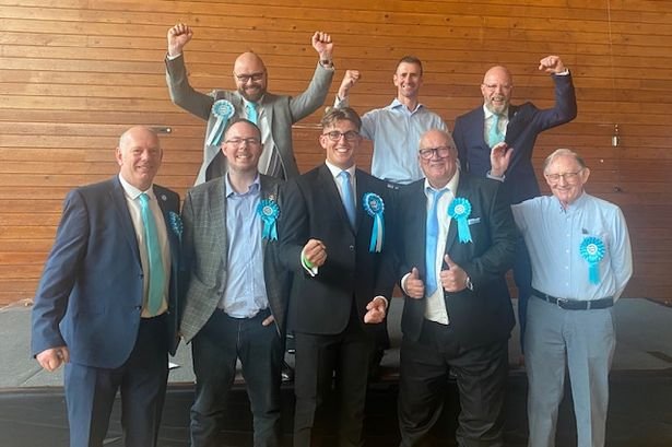 TStandfield1789's tweet image. Party without any policies or any idea elects a nineteen year old as leader of Warwickshire county council.
Vote for chimps, get chimps.
@KemiBadenoch @reformparty_uk @TiceRichard